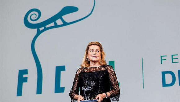 Catherine Deneuve recibe homenaje en Festival de Cine de Almería