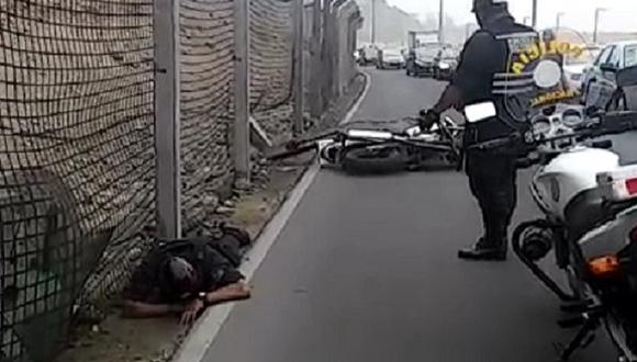 Costa Verde: ​Policía en moto choca contra muro y queda muy malherido