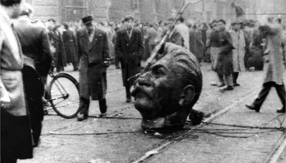 Hungría protesta a Rusia por criticar revolución contra stalinismo de 1956