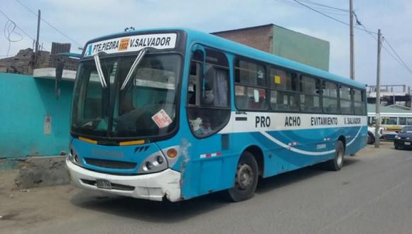 VMT: Bus "Chino" atropella y mata a mototaxista [FOTOS]