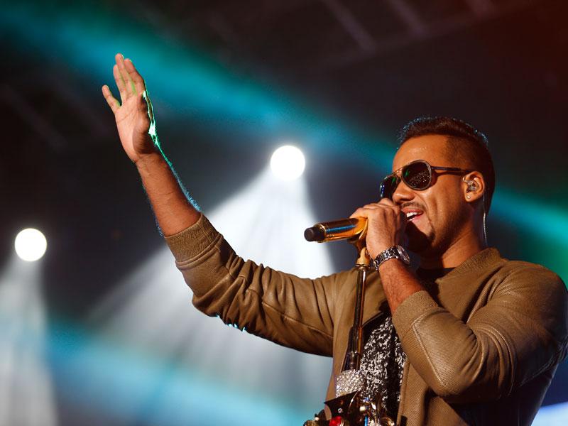 Romeo Santos dice que crea un personaje para combatir su timidez en el escenario 