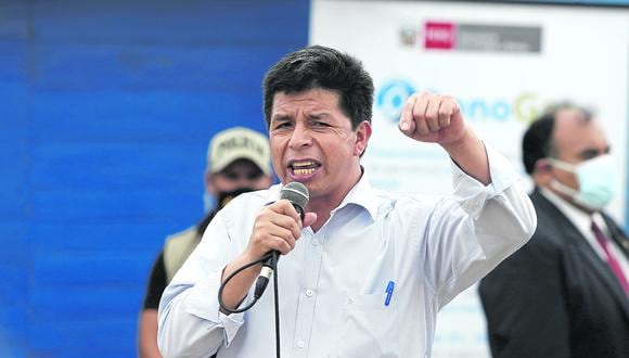 Pedro Castillo se pronunció en sus redes sociales tras la victoria de la selección peruana. Foto: GEC