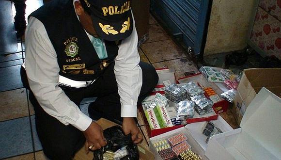 Policía incauta medicina ilegal que era vendida en conocido centro comercial