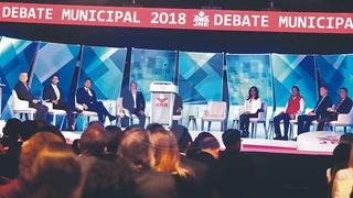 Debate Municipal 2018 fue con pullazos, faltaron ideas y Renzo Reggiardo ‘arrugó’ (FOTOS)