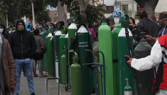 Imagen referencial. Muchos cruzan toda Lima con tal de conseguir oxígeno a un precio razonable. (Foto: Rolly Reyna / GEC)