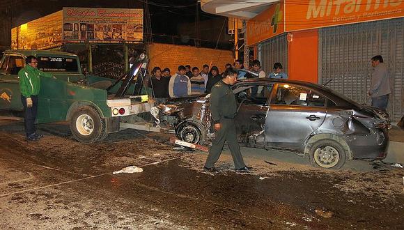 Policias mueren en accidentes al interior del país 