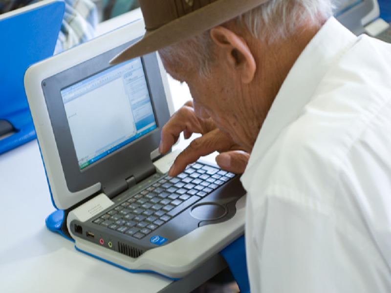 ​Lanzarán campaña de Alfabetización Digital del Adulto Mayor en Lima Norte