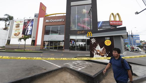 Arcos Dorados había informado previamente que cerraría todos sus restaurantes en Perú durante dos días por duelo, hasta el miércoles. (Foto: GEC)