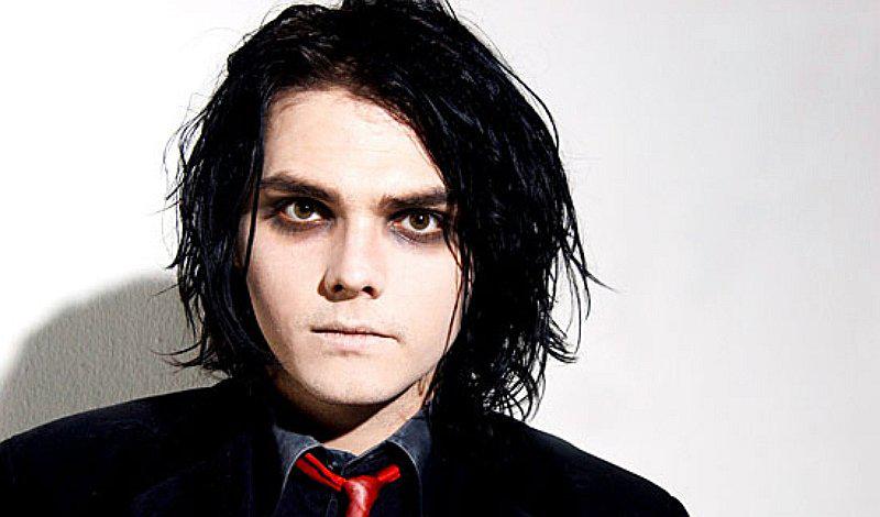 ¡Irreconocible! Conoce cómo luce el vocalista de My Chemical Romance  