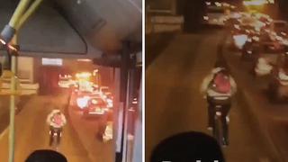 Ciclista se apodera de la vía del Metropolitano y arriesga su vida | VIDEO