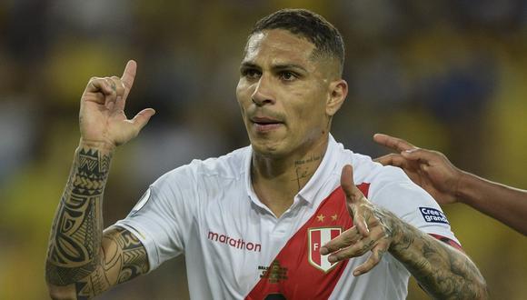 Peru's Paolo Guerrero celebrates after scoring a penalty against Brazil during the Copa America football tournament final match at Maracana Stadium in Rio de Janeiro, Brazil, on July 7, 2019. (Photo by Juan MABROMATA / AFP)