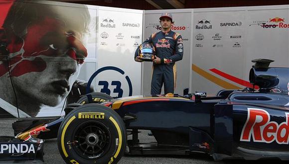 Fórmula 1: Red Bull ejerce opción y Carlos Sainz renueva con Toro Rosso para 2017