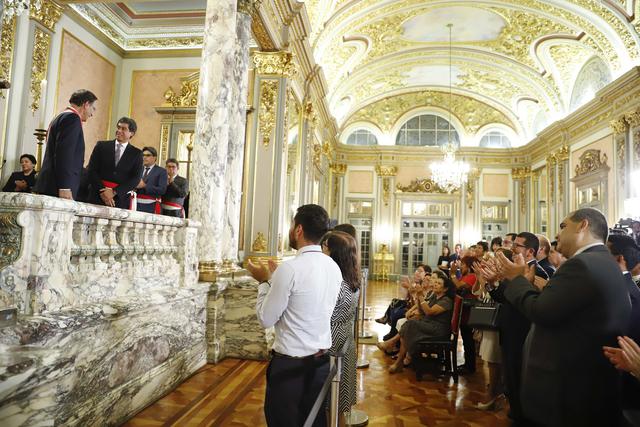 Así fue la juramentación de los cuatro nuevos ministros del presidente Martín Vizcarra. (Foto: Presidencia Perú)