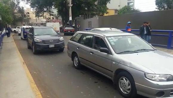 Chorrillos: caos vehícular por cierre de la Costa Verde (VÍDEO)