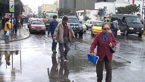 Senamhi pronostica mas más lloviznas y vientos en Lima 
