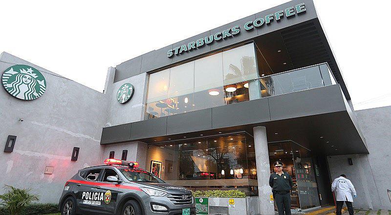 San Borja: Balacera durante persecución afecta a conocida cafetería [FOTOS]