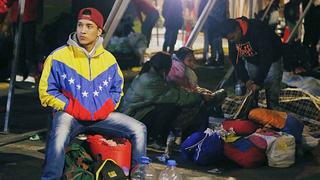 Migraciones sube a los buses para verificar que todos los pasajeros son peruanos (VIDEO)