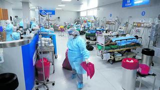 Piura: médicos intensivistas recomiendan tender puentes aéreos para trasladar a pacientes críticos de COVID-19