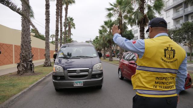 Los conductores que brindan servicio escolar en San Isidro y no cumplen con los requisitos establecidos podrían recibir una multa de S/ 4.300. (Foto: Difusión)