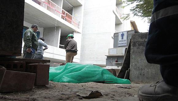 San Isidro: Obrero muere al caer del cuarto piso de un edificio