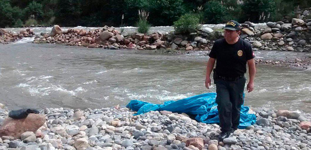 Niño muere ahogado al caer en río de Áncash cuando pescaba con sus padres
