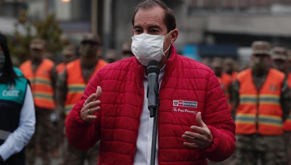Ministro de Defensa, Walter Martos, señaló que la donación de oxígeno de la minera Southern Perú ara los hospitales de Arequipa y Moquegua no fue tratada en el Consejo de Ministros. (GEC)