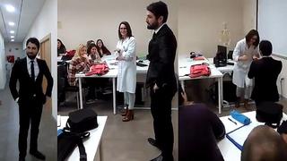​Facebook: ¡Qué romántico! Novio irrumpe clase y le pide matrimonio a profesora (VIDEO)