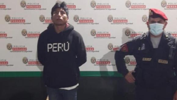 Giancarlo Aguilar Gutiérrez (31) fue detenido por los policías por atacar a golpes a un policía