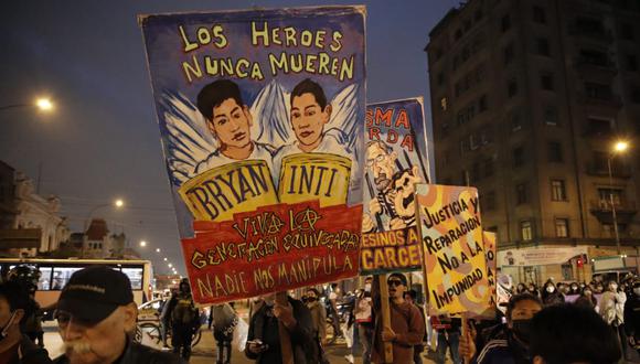 Manifestaciones artísticas y marcha en el Centro Histórico de Lima a un año de las protestas contra el golpe de estado de Manuel Merino y por las muertes de Inti y Bryan. (Foto: Renzo Salazar / @photo.gec)
