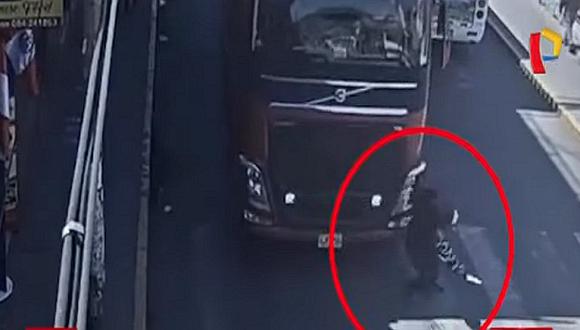 Anciano muere tras ser arrastrado por camión en calle de Cusco | VIDEO