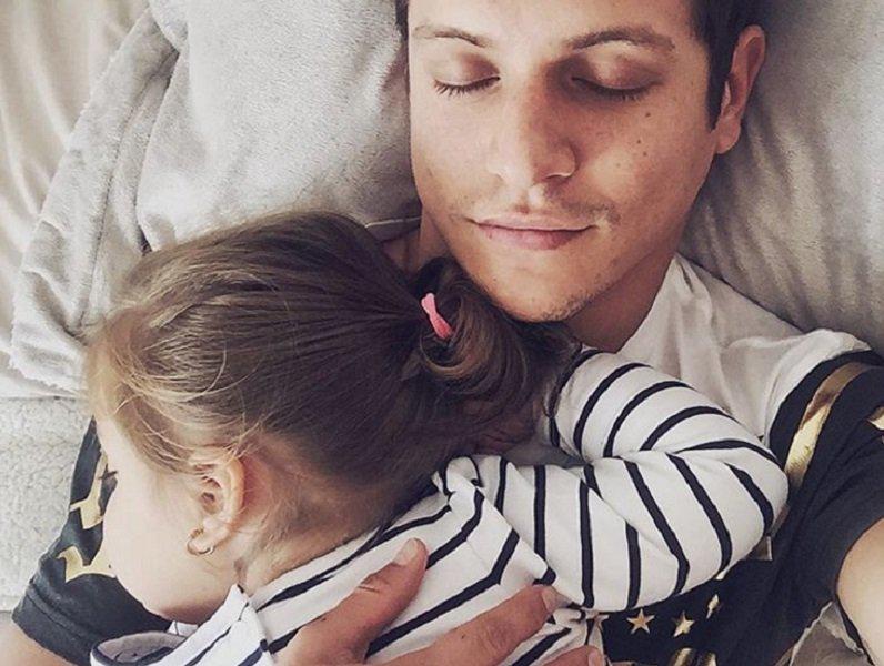 Instagram: ¡12 tiernos momentos entre Gino Pesaressi y su bebé Gía! [FOTOS]