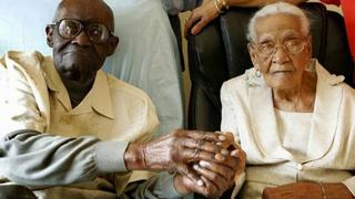 ¡El amor a los 100 años! La pareja que rompe récords