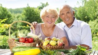 Comer para vivir: alimentos nutritivos para el adulto mayor