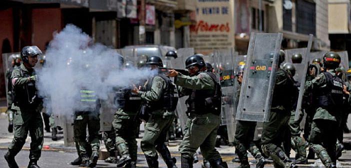 ​Venezuela: a sangre y fuego matan y atrapan a golpistas antichavistas