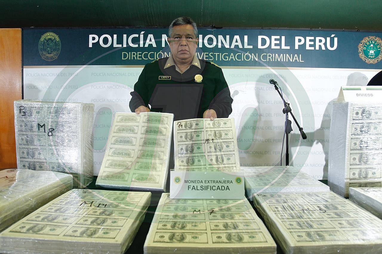 ​Policía encuentra taller clandestino donde hicieron 20 millones de dólares falsos │FOTOS