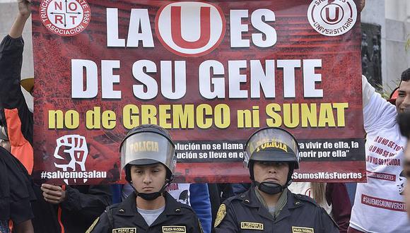 ​Trinchera Norte aclara que no hubo golpes y armas al "ajustar" a DT chileno