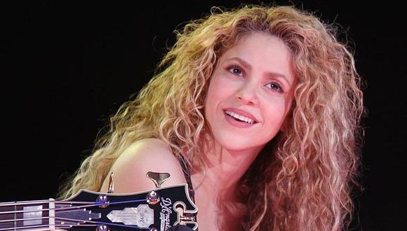 Shakira deja atónitos a todos por mostrar su melena al natural