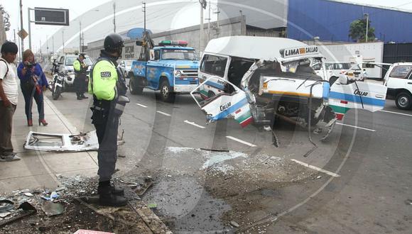 Carrera de combis por pasajeros deja seis heridos en el Callao (VIDEO)