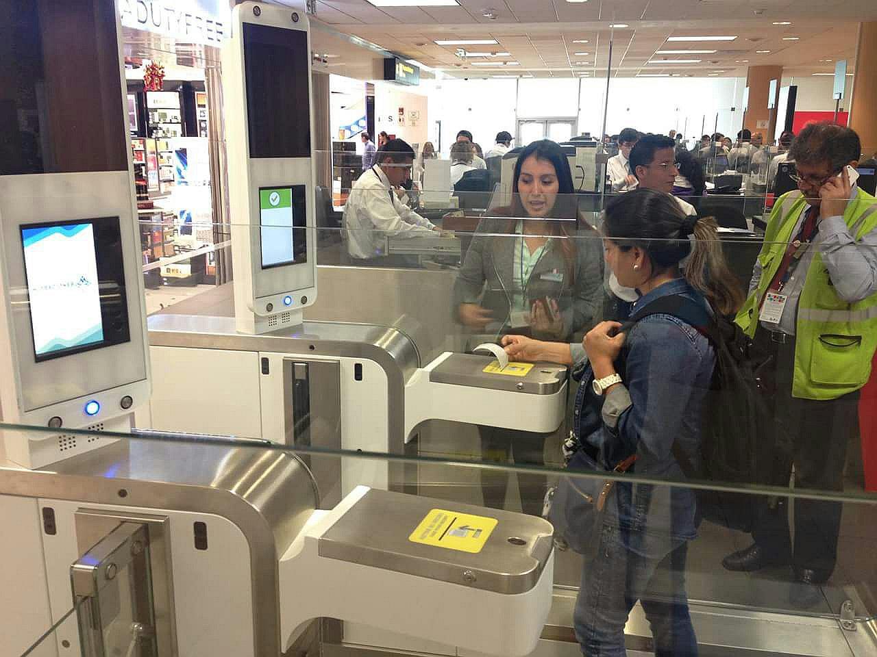 ​Control migratorio durará 45 segundos gracias a nueva tecnología