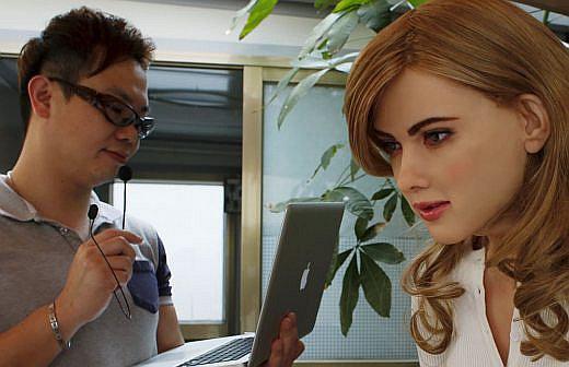 Scarlett Johansson: Construye robot igual a la actriz [VIDEO] 