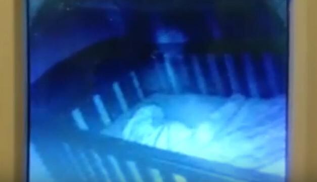 Facebook: Fantasmas rondan la cuna de un bebé y la madre logra grabarlos [VIDEO] 