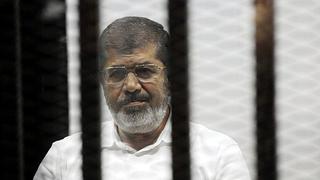 Egipto viola derechos humanos de Mohamed Mursi, expresidente derrocado por golpe