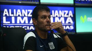 Gustavo Roverano es el director técnico interino de Alianza Lima 