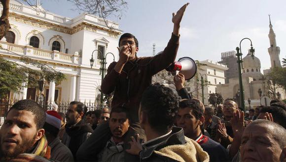 Vicepresidente de Egipto alerta sobre peligro de golpe militar