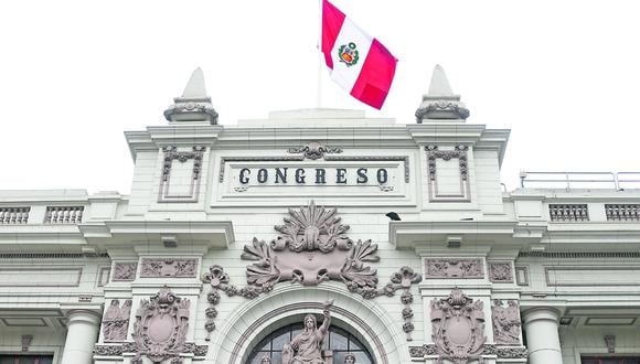 Ambas iniciativas legislativas plantean adelantar las elecciones generales el 2023. (Foto: Jesús Saucedo / GEC)