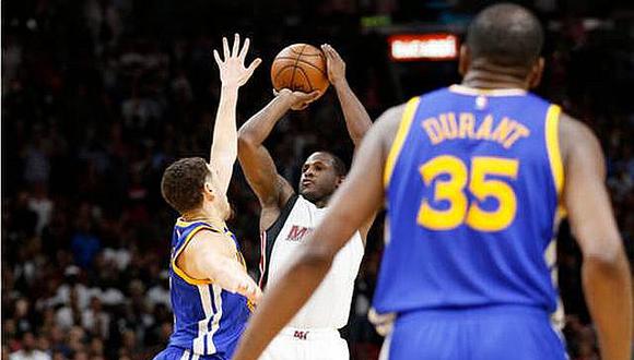 NBA: Heat sorprenden a Warriors con triple de Waiters y vencen 105-102