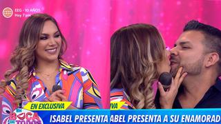 Isabel Acevedo y Rodney Rodríguez se muestran cariñosos por primera vez en TV | VIDEO