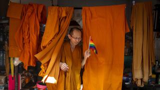 El monje budista que apoya los derechos LGTB en Tailandia | FOTOS