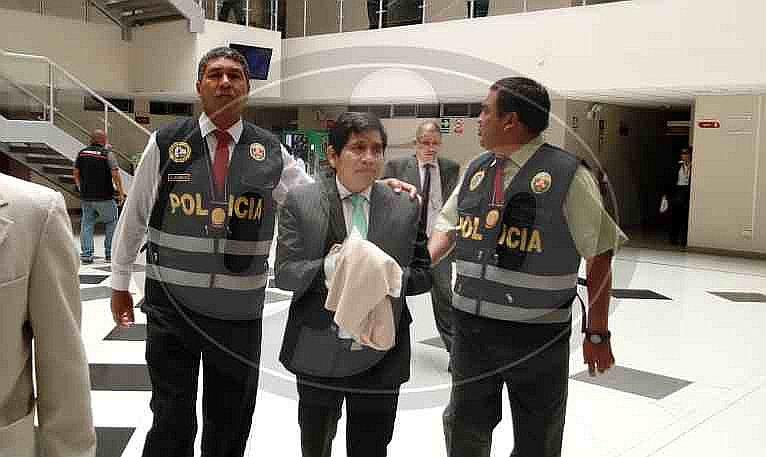 PJ dispone 18 meses de prisión preventiva para el fiscal Abel Concha