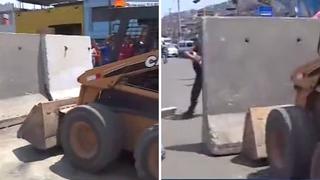 Vecinos retiran bloques de cemento de obra no inaugurada en el Mercado de Frutas (VIDEO)